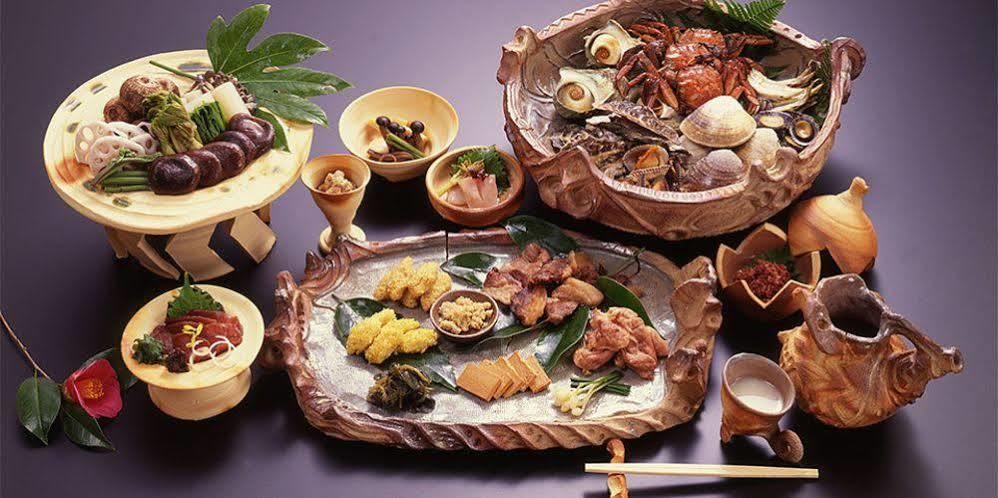 Yunokawa Onsen Shouen Hotel Sinzi Екстериор снимка
