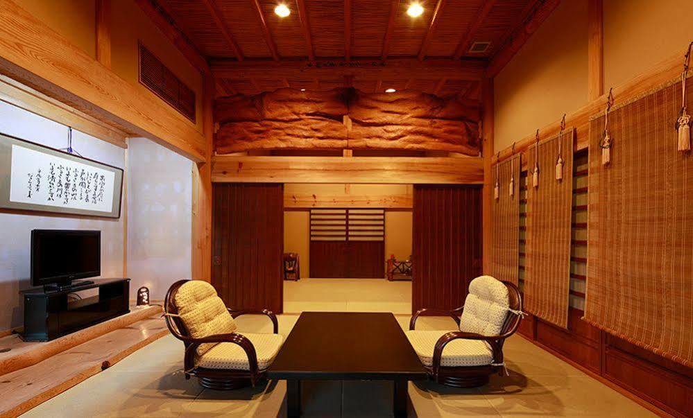 Yunokawa Onsen Shouen Hotel Sinzi Екстериор снимка